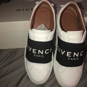 Givenchy leather sneakers